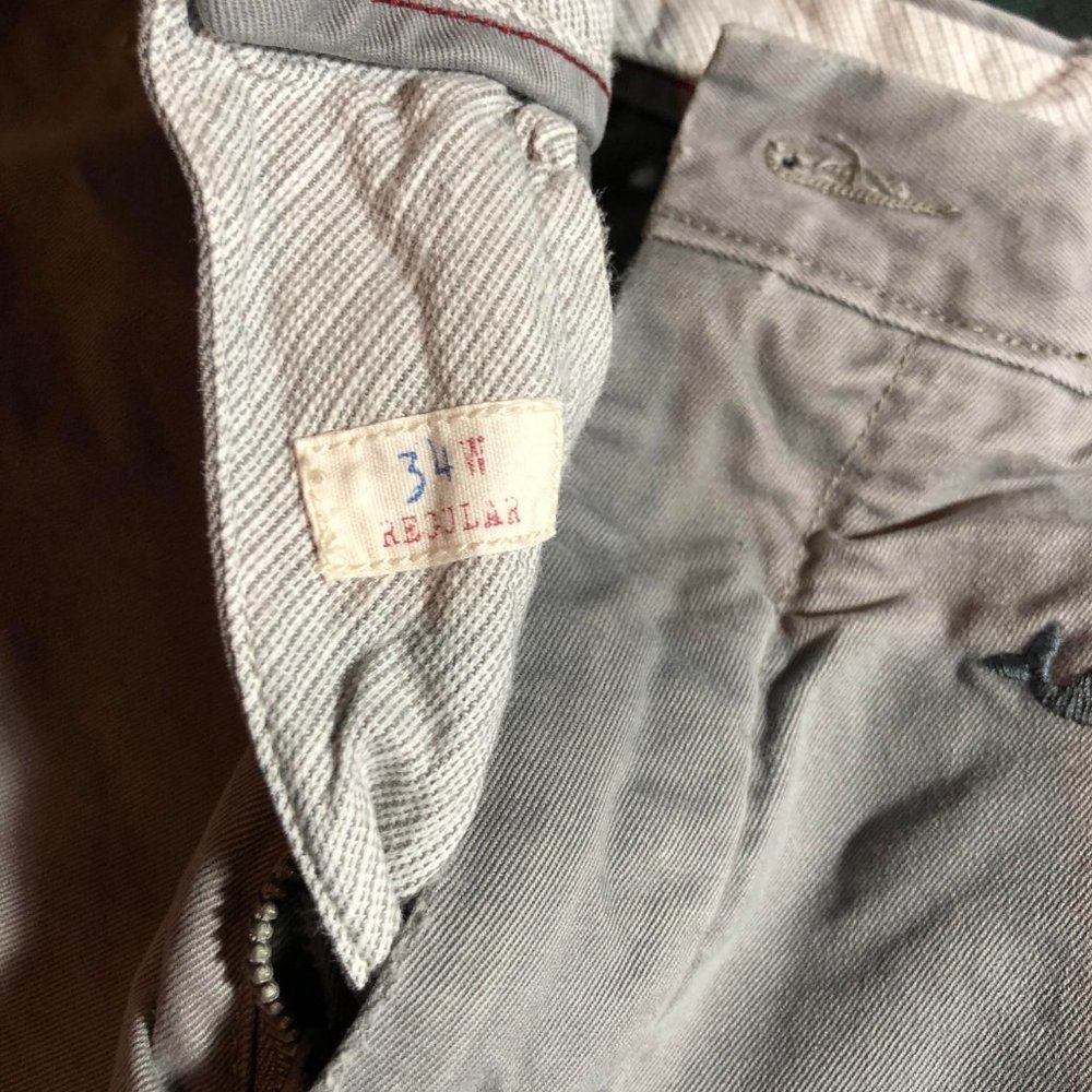 J CREW Gray Whale 'Broken In' Distressed Shorts 34 - Picture 11 of 16